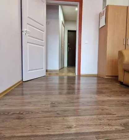 With Parking Place Apartment *