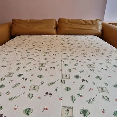 With Parking Place Apartment *
