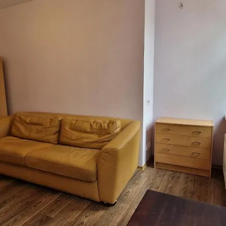 Apartment With Parking Place Riga